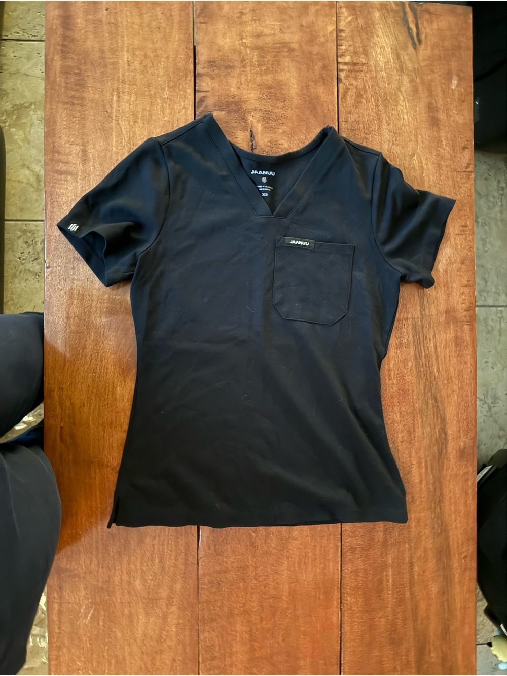 Jaanuu ultrasoft yoga Black V-Neck Scrub Top